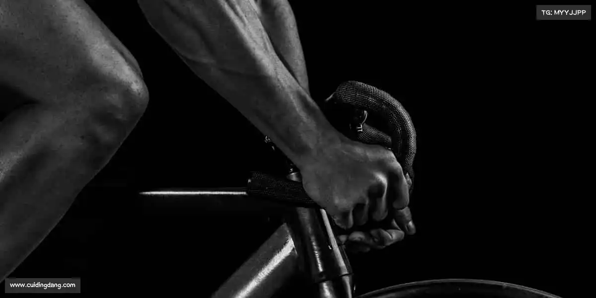 米兰milan🏊‍♂️纵身一跃，跳出舒适圈！在体育的世界里，遇见更好的自己～